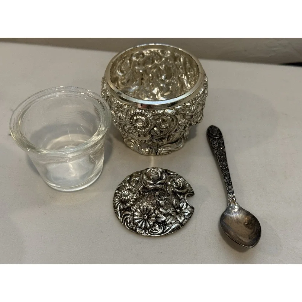 Harrison Fisher Sugar Bowl HF-0917 Silver Plated Floral Sugar/Condiment Repousse